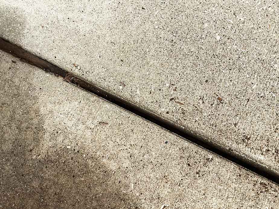 Use 3C Floor Sealant in paving slab joints